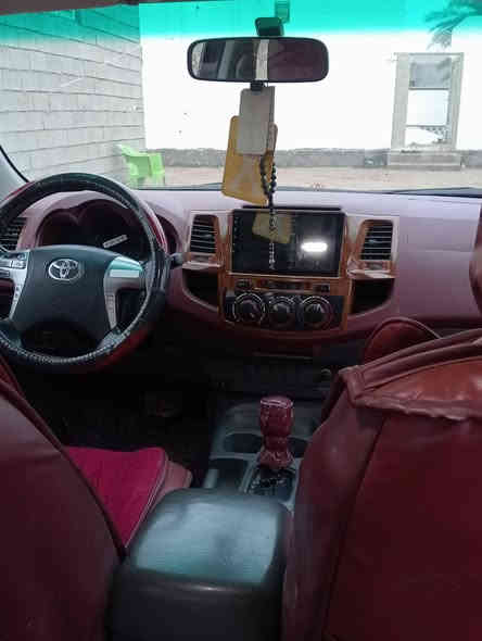 سيارة للبيع
تويوتا هايلوكس .موديل2015كامل مواصفات كما موضح في الصور رقم نظيفة حيللل كير اوتماتيك مع شاشة السعر شدتين و20ورقة وبيه مجال اي 22الف دولار 💲المكان الرمادي جويبة للاستفسار الاتصال ع***********
