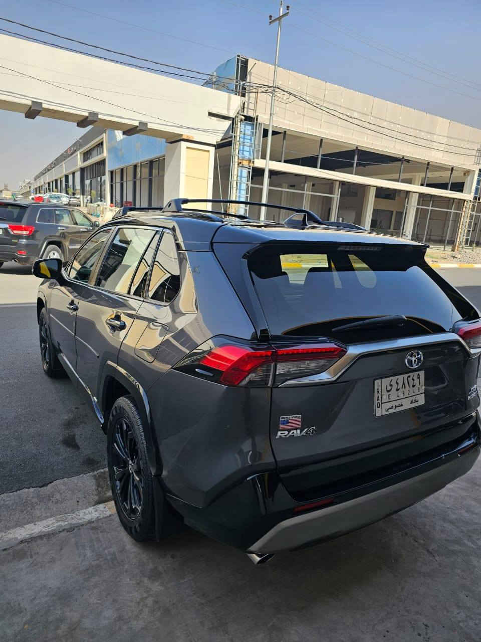 سلام عليكم
تويوتا راف 4
موديل 2022
السيارة هايبرد بنزين
فول مفول
للبيع  او مرواس بيكم رقم شمالي الي عندو يجي خاص او اتصال على رقم
***********
***********
