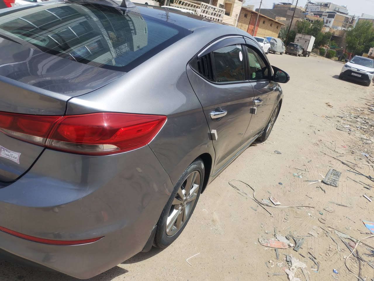 النترا موديل 2018  وارد أمريكي مكينه 2000 دوش سياره جاهزه رقم ذي قار انگليزي تحويل مباشر ضربته حلوه جاملغ وبنيد بدون دواخل
النترا موديل 2018  وارد أمريكي مكينه 2000 دوش سياره جاهزه رقم ذي قار انگليزي تحويل مباشر ضربته حلوه جاملغ وبنيد بدون دواخل 
والهلال خلف العبري فقط 
تبريد خير من الله 
مواصفات السياره👇👇
- شاشه تاب 
- كامرا خلفيه 
- تحكمات ستيرن
- گير AT المرغوب
-  منظومه زنون
-  ثلاث وضعيات قيادت ( Sport وEQO  و عادي )
- حداديه جاهرة
- ويل كب
- مانع انزلاق
- مثبت سرعه
السعر 117 وبيه مجال بسيط التواصل واتساب *********** العنوان سوق الشيوخ
