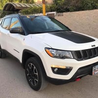 جيب كومباس 2020 رقم بغداد  تريل هوك اي استفسار الاتصال 07711952596 باب...