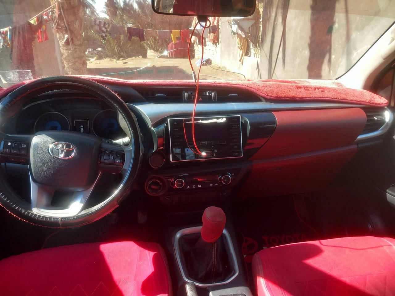 سلام عليكم سياره تيوتا فور ويل موديل ٢٠١٦ مكفوله استخدام سخصي وما متعوبه السعر ٢٢٠$ وبيه مجال بسيط وبيه طخه بصيطه وهذ رقمي *********** العنوان السماوه
