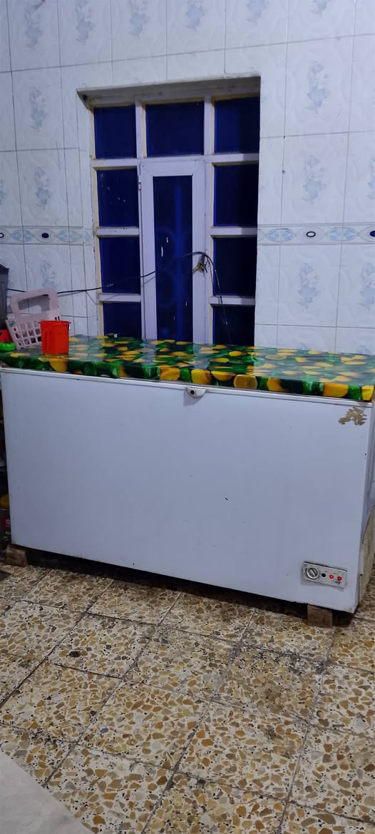 سلام عليكم مجمده حلوه جديده شرط ثلج تجي تفحص وتخذ سبب البيع لن اريد اشيل السعر 250وبيه مجال مكان كربلاء حي العسكري العابد ***********
