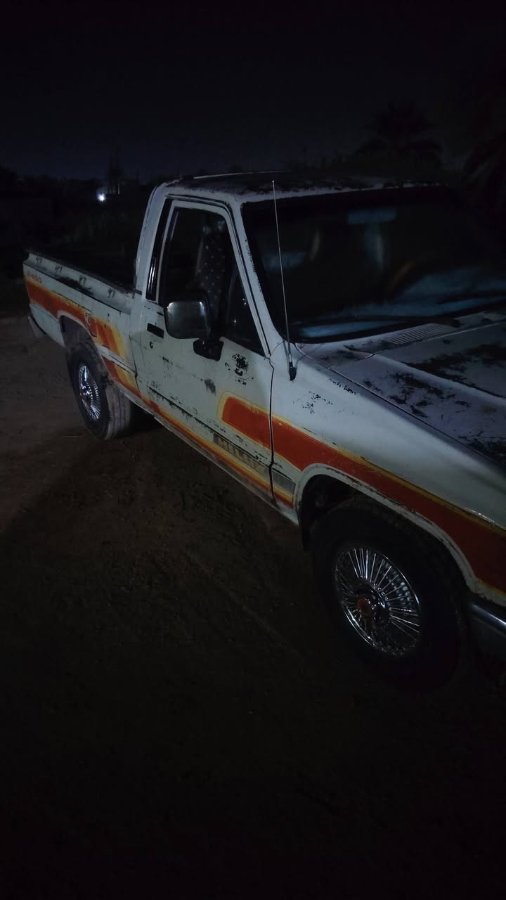 بيكم ٨٨ كروسيده مكفوله من الداميه لل دعميه وضع شركه الاتصال ع رقم *********** و ع *********** رقم بغداد مشروع وطني
