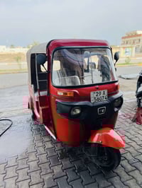 تكتك موديل 2018 رقم واسط انكليزي هزه جديده  معمره دوسه وبيه لغد مرشوش ...