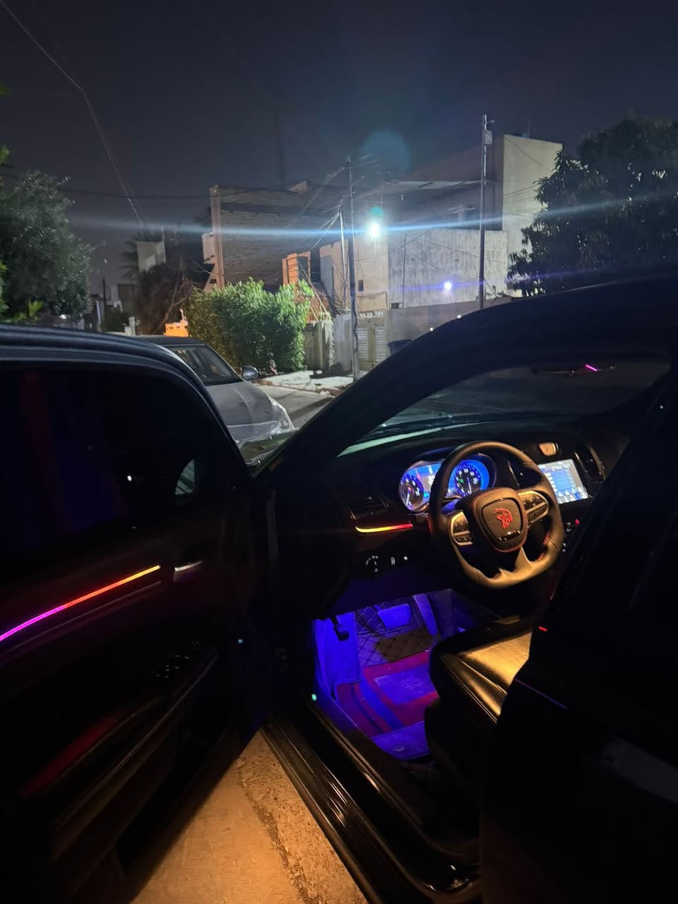 اوباما موديل 22 أمريكي 
فول مواصفات مصروف عليهة للأخير 
فول نضافة 
اربع قطع 
ماشية 38ميل 
***********
