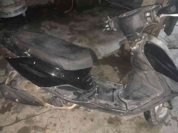 سلام عليكم دراجه بريز للبيع سعر ٤٠٠ وبيها مجال مكان حي نصر ***********
