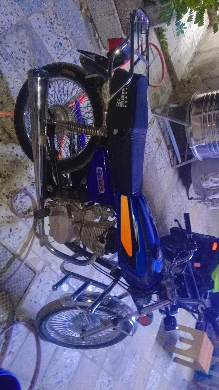 مرخصت لادمن السلام عليكم دراجه ايراني تايكر
للبيع موديل 23 اوراق اصولي كل اغراض الدراجه مسوينهن ادامه وكلهن اصلي مو تجاري شوف عينك كل اغراضها جديده كهربائيات شغال محرك ما مفتوح كلجات جديده
كلش معتني بيها اني مو شراي بياع هاي اول دراجه اشتريها وكلش اعتنيت بيها وصرفت عليها هاي السعر المطلوب بيها 600 وبيها مجال للشراي اذا مو شراي لا تتعبني مكانها بغداد شهداء السيديه هذا رقمي بي واتساب
***********
