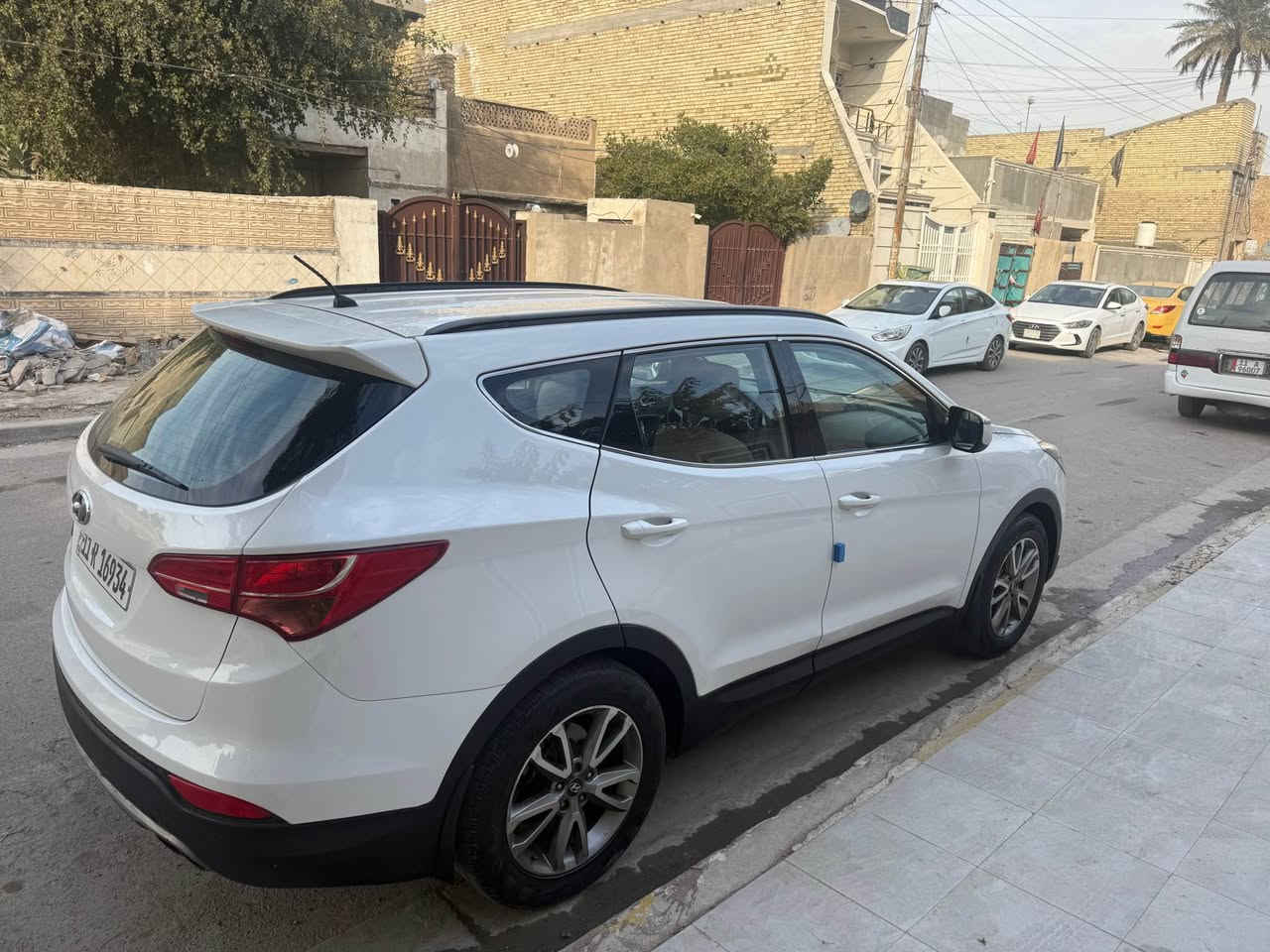 السلام عليكم .هونداي سنتافيا 2013 وارد خليجي 4 سلندر محرك دوش المواصفات العادية الستندر 3قطع تبريد 7 راكب تحكم ستيرن ويل كب وباقي المواصفات المعروفة السيارة رقم بغداد الجديد تحويل مباشر مكفولة من الصبغ ولحادث ولتبديل بعض الملاحضات البسيطة مصورهة فديو موضح كل التفاصيل السعر 147 ورقة مكان السيارة بغداد جانب الكرخ حي العامل قرب دائرة الكهرباء *********** بغداد, العراق
