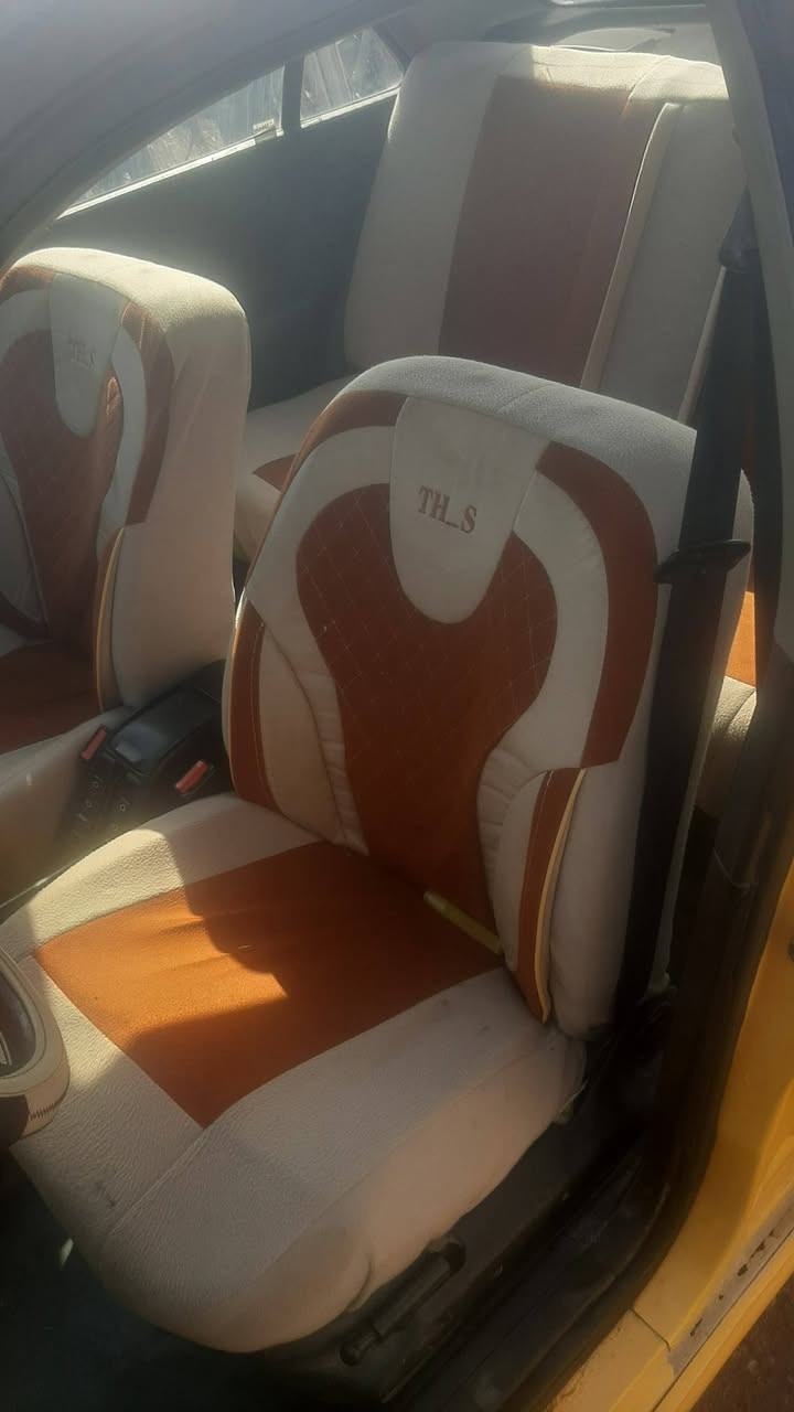 سلام عليكم سياره بيجو بارص لبيع موديل13 سياره لا ضربه ولا خياس وصبق تكحيل،قليل مكينه كير جدد،سياره جاهزه،رقم نكليزي،سنويه27 بس شرط ديره راعيه يريد تحويل،هل اريد بيع،مكاتبتي،عقد مرور،بدون مفاشل،سعره30 وبيه مجال *********** بكانه ميسان لعوفيه
