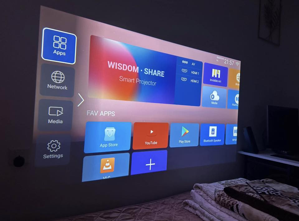 بروجكتر أوروبي جديد – TOPTRO X7 🎥

يتوفر لدينا بروجكتر مميز من ماركة TOPTRO الأوروبية موديل X7، بجودة عالية وتصميم أنيق، مناسب للبيت، مشاهدة الأفلام، والألعاب.

المواصفات والمميزات:
• يدعم جودة عرض عالية HD مع دعم 4K
• صورة كبيرة وواضحة مناسبة للسينما المنزلية
• صوت مدمج قوي ونقي
• منافذ متعددة مثل HDMI و USB لربط الأجهزة بسهولة
• يمكن ربطه مع الموبايل واللاب توب وأجهزة الألعاب
• استهلاك طاقة منخفض وعمر عدسة طويل
• تصميم حديث وخفيف سهل الحمل

📦 الجهاز جديد وأصلي أوروبي
💰 متوفر بسعر مناسب
📩 للحجز أو الاستفسار راسلنا على الخاص أو واتساب: ***********
