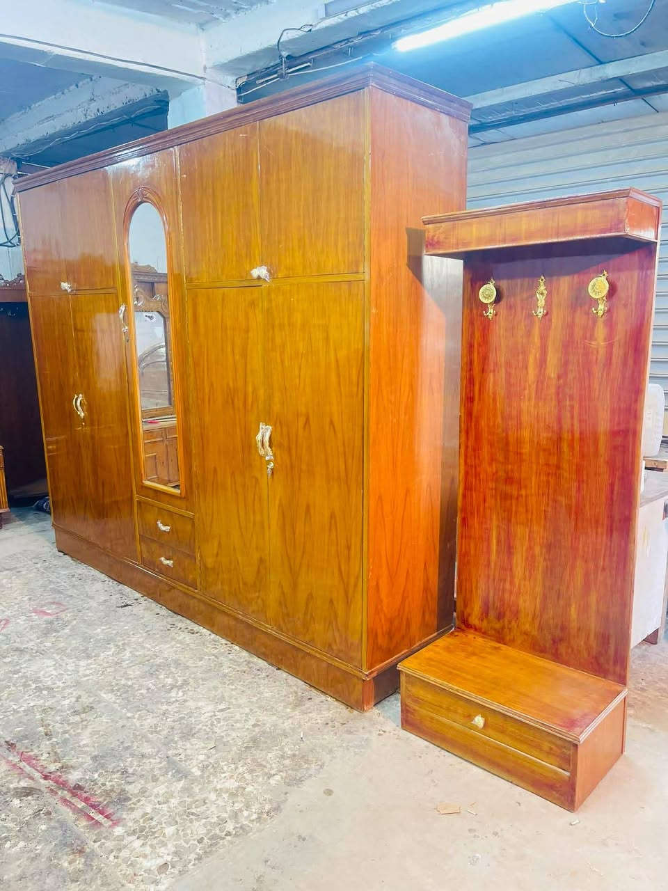 غرفه ام الخمسه صاج سعر ٥٥٠ واصل داخل بغداد 
العنوان بغداد مدينه الصدر


**إذا كنت صاحب هذا الإعلان وتريد حذفه لأي سبب، رجاءا أرسل رسالة إلى الدعم الفني**