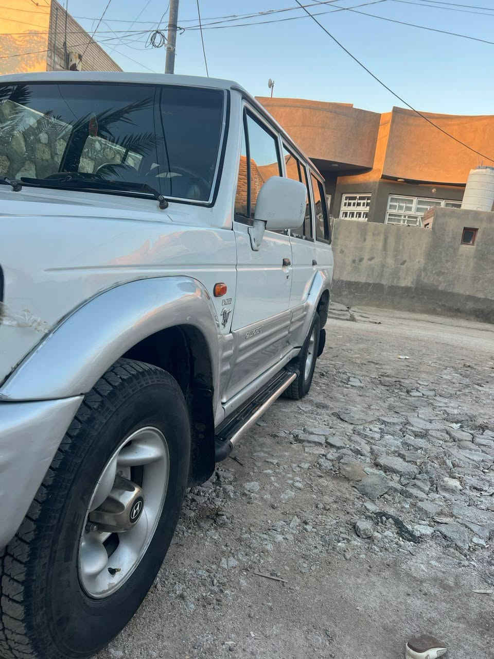 سلام عليكم كالوبر لبيع موديل 99  انكليزي سيره جاهزه   مكان السيره بابل حمزه الغربي  وهذه رقمي ***********
