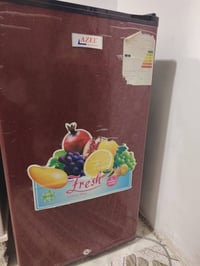 ثلاجة • مكلفه • للبيع