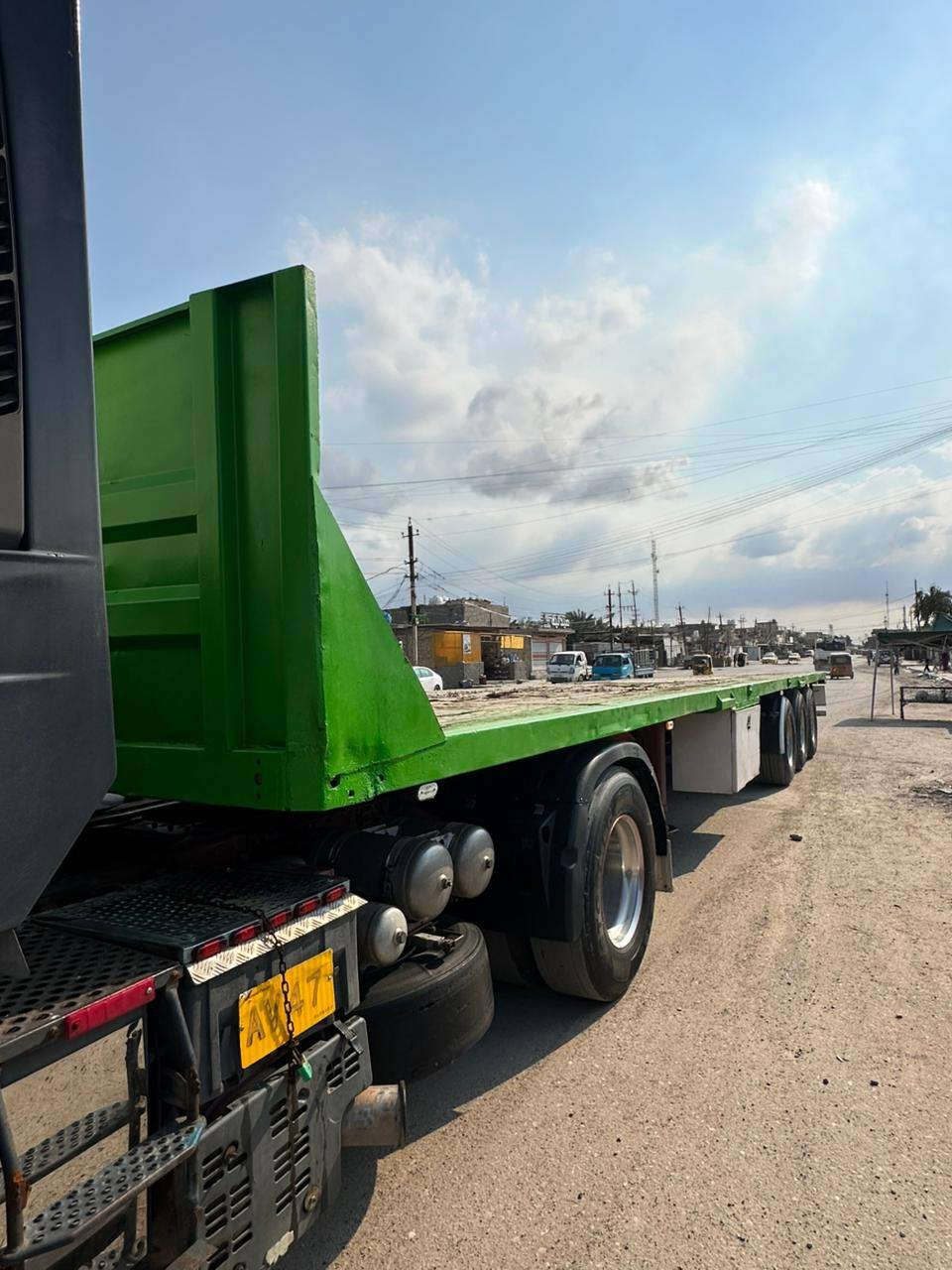 سلام عليكم عربانة اوربيه ١٣و٦٠ للبيع ويل كروم تخم تاير جوبلس برميل شاصي مكفول كهربائيات ابريك عريانة جاهزه ومكفولة مكان بغداد السعر ٥٠ وبيهة مجال رقم ***********
