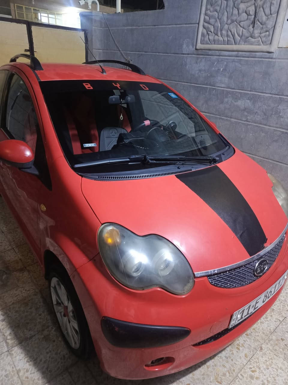 Byd f0
موديل 12 
السياره جاهزه من كل شي 
مابيها اي ضربه نظيفه مثل مموضح بالصور 
سعرها 35 وبيها مجال 
***********
واتس اب او اتصل مباشر
