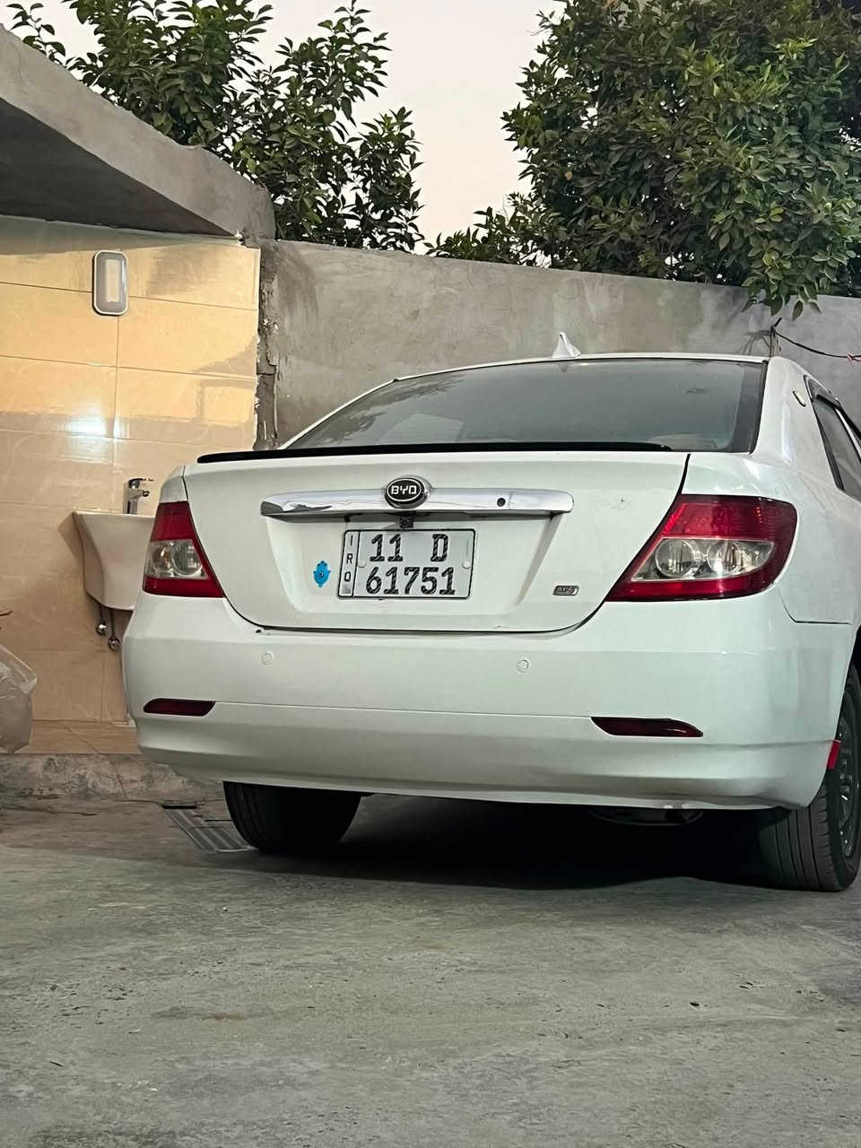 بي واي دي اف 3 للبيع موديل 11 سيارة نضيفة وعلا ايدي رقم بغداد انكليزي
باسمي اي غرامات ما عليهة سنوية لل29

بيهة خياسات معمرة ونص جالملغ الامامي صبغ 

كير مكينة كفالة 

دواخلهة شركة 

تبريدهة اعتقد منقص غاز بل مشي بارد من توكف يبوخ 

رايدهة ب60

مكاني بغداد الدورة 

***********
