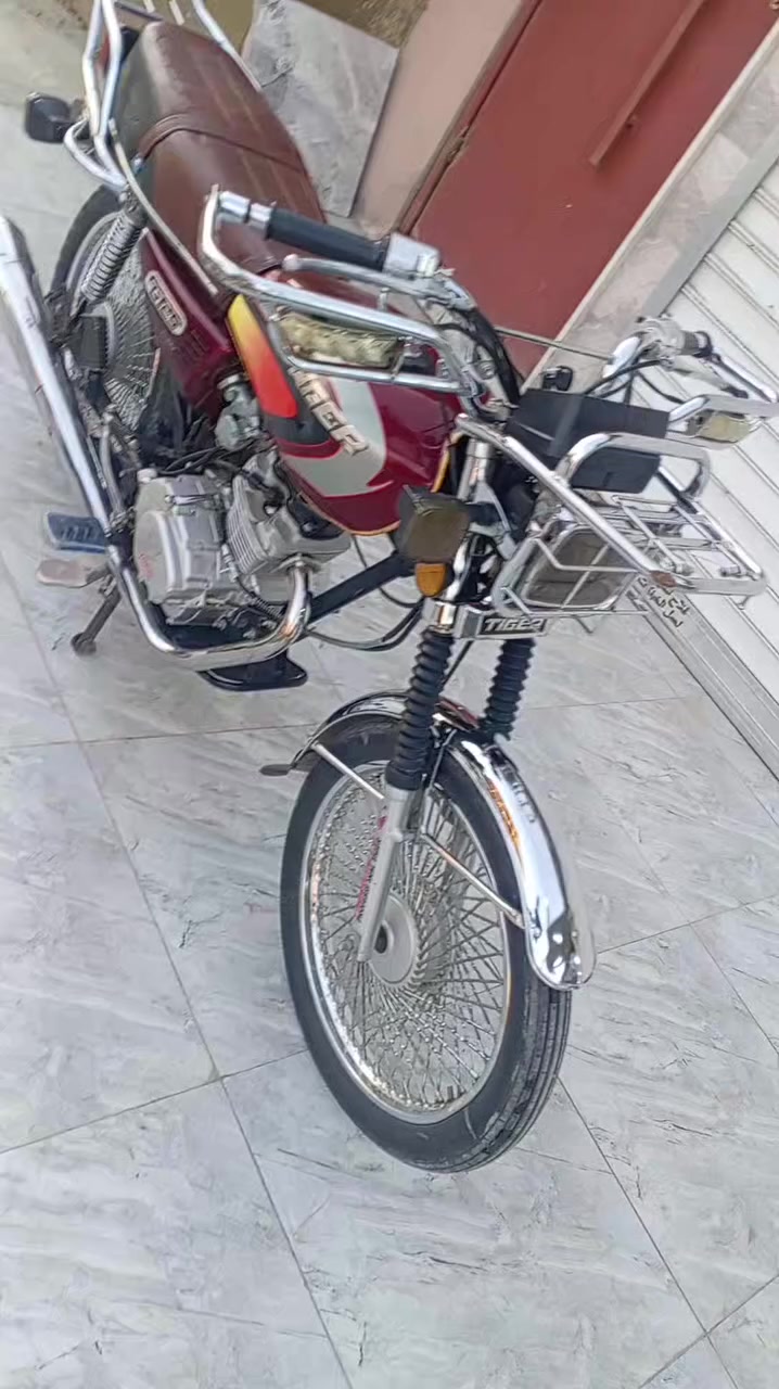 تايكر 2020 ابو النمر وزن ثقيل دبل سويج كله شرط حي المحاربين قرب مسبح الأبراج السعر 800 وبي مجال
***********
