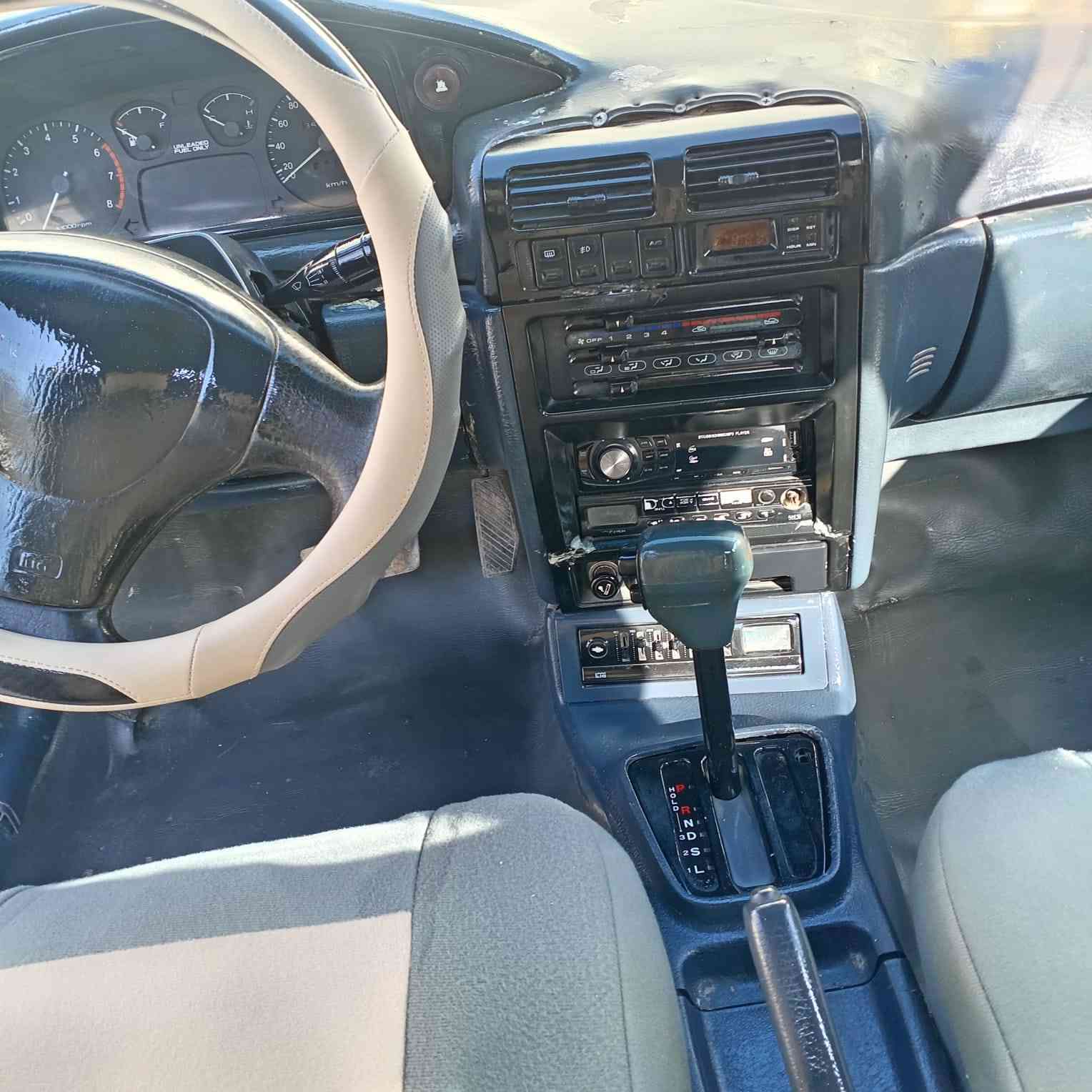 السلام عليكم كيا سيفيا للبيع موديل 94 الرقم بغداد رقم نكليزي الجديد محرك حاويه محرك خير من الله لا تنقيص ولا تبخير كير اوتوماتيك كير ما بي شي مشط ستيرين ما ابي شيء كهربائيات الكل شغاله يعني سياره جاهزه اشاير لايت حداديه خير من الله الكير شادينه في حاويه والمحرك حاويه شادينه جديد العنوان بابل الشوملي السعر 37 رقم الهاتف ***********/////***********
