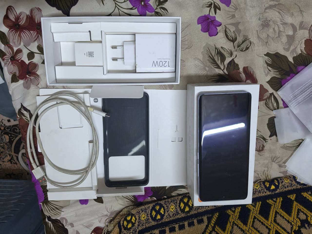 سلام عليكم جهاز ريدمي نوت 13برو بلص 5gنسخة 256gالجهاز ما مفتوح ابدا ولا داخل صيانة نهائيا ملحقات كاملة مثل ما واضح بالصور  السعر المطلوب 315الف العنوان النجف الاشرف لا يوجد توصيل سبب البيع اشتريت s26الترا


**إذا كنت صاحب هذا الإعلان وتريد حذفه لأي سبب، رجاءا أرسل رسالة إلى الدعم الفني**