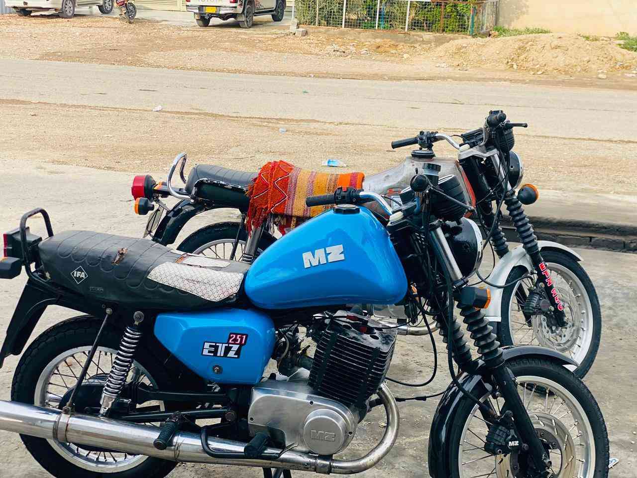 سلام عليكم دراجات ثنين للبيع مكان ديالى مندلي باقي تفاصيل على خاص المؤشراي  لايدخلي خاص ولا يسأل


**إذا كنت صاحب هذا الإعلان وتريد حذفه لأي سبب، رجاءا أرسل رسالة إلى الدعم الفني**