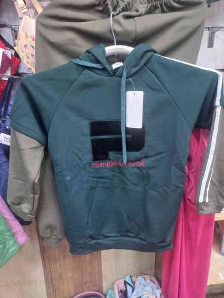 مجمع ريناد للألبسة النسائية والاكسسوارات
📍 سوق السوداني – مقابل جمعية البيت التركي – مجاور صيدلية غصن الصحة
📦 خدمة التوصيل: داخل سبع البور فقط
📞 رقم التواصل: ***********

🛍️ أتراك بناتي محيّر – خامة قديفة ناعمة ✨
💎 خامة ناعمة ولمسة فاخرة تعكس أناقتك
👗 قصّات حديثة وألوان مميزة تناسب كل الأذواق 💖
🔥 الكمية محدودة، لا تفوتي الفرصة قبل نفاد المقاسات!
