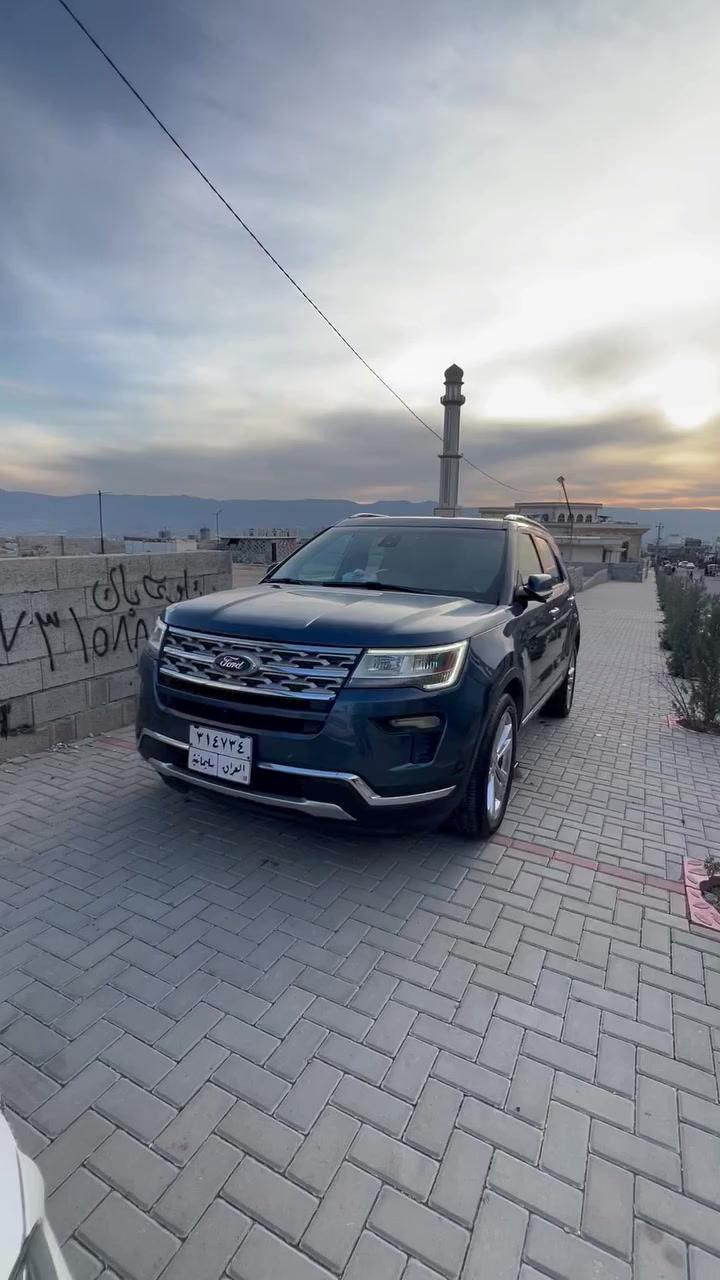 🔥فورد اکسبلورر ٢٠١٨ لمتد پلاص اعلی مواصفات ١/١🔥
ماشي ١١٥الف كم حقيقي
سيارة ماشاءالله حيل حيل نظيف و جديد بمعنی الکلمة
سعر مناسب جدا🔥
مواصفات استراد خاص  "مواصفاتها ما تخطر بالبال!"
​"مواصفات خيالية!"
​"مواصفاتها فوق الوصف!"
محرك  V6 4*4 
بيها صبخ 
سيارة مابي دينار واحد مصرف نظيف و جديد جدا
مكان سليمانية 
          ***********
***********واتساب....     .........      ....
