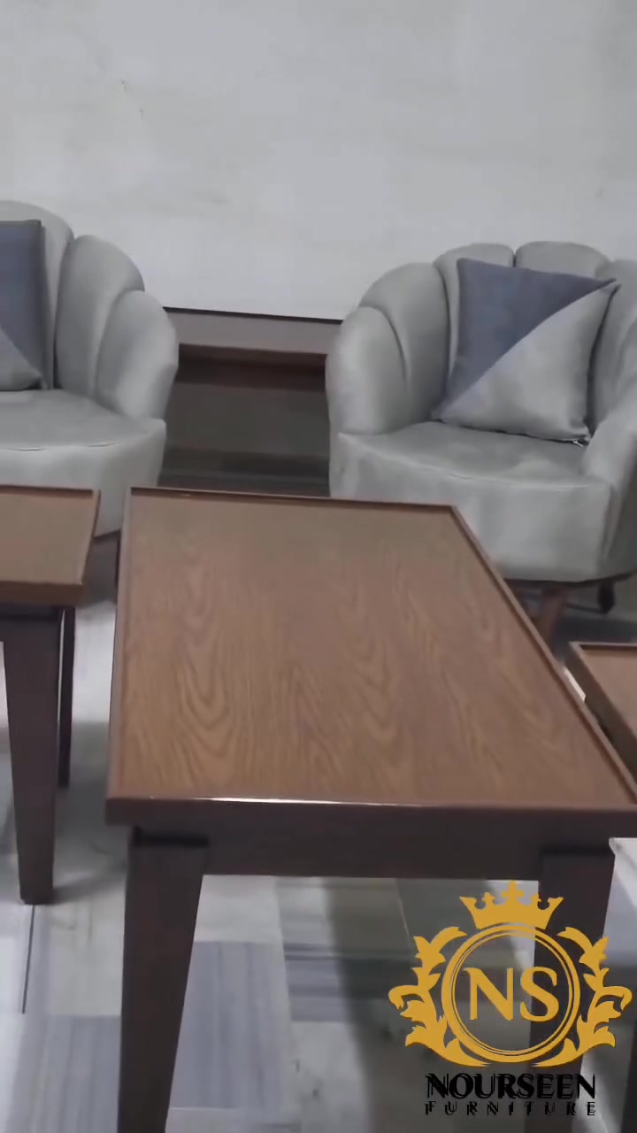 أول لمة عيد، أول ضحكة على هالكنب... بدك تختار أثاث يصنع ذكريات 🛋️"
ترقبو شي جديد 💆🔥👌
#تفصيل
مفروشات نورسين 
توصيل لكافت المحافظات 💆🏻💆🏻
العنوان حلب__ بستان القصر ____ جانب جامع زيد بن حارثه 
_____ للتواصل 0944349770 حج عمر 
_____0955351235 بكري
_ تميز القطعه دليل كل نجاح 🔥🌹


**إذا كنت صاحب هذا الإعلان وتريد حذفه لأي سبب، رجاءا أرسل رسالة إلى الدعم الفني**