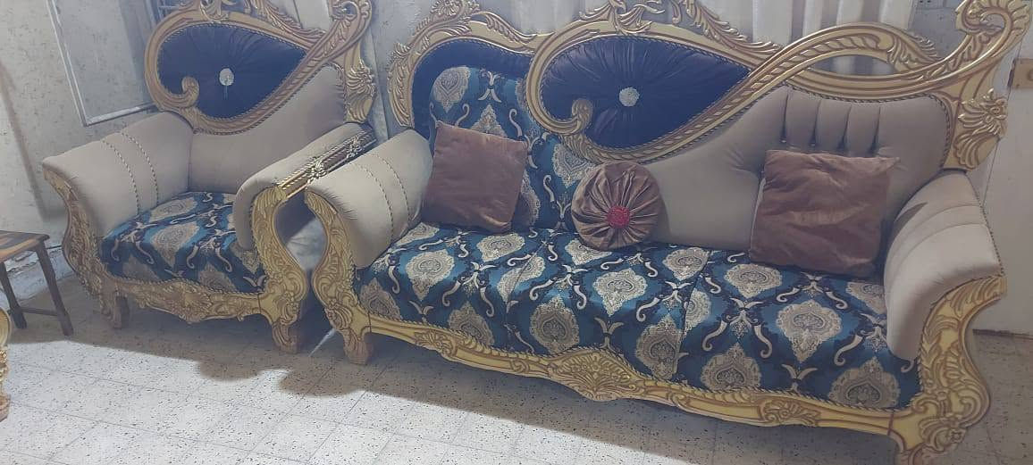 بسم الله وعلى بركة الله
تخم قنفات نظيف جدااا درجه اولى 
ملاحظة: مكلف بالنشر 
رقم الموبايل ***********
***********
