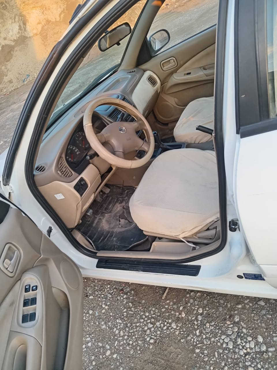 نیسان سنی یابانی مۆدیل 2009گێڕعادی چوارجام کارە بای  ناوزە ردیە ك پارچە سبوغ ڕقە موسە نە وی نوێیە تا2029 شوێن قە زاحە ریرسعری 87کە مێك مجال *********** شقلاوة, أربيل
