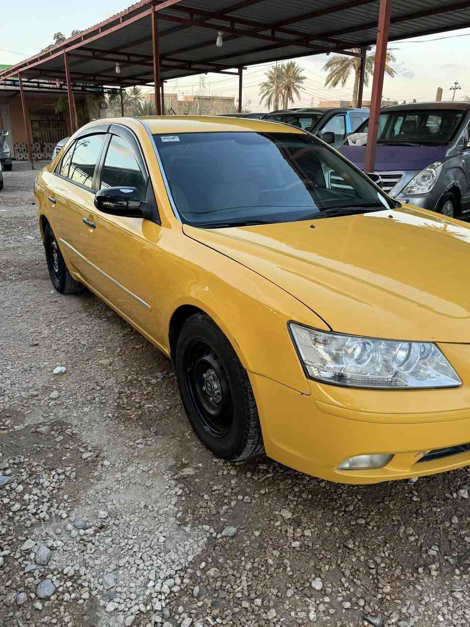 سلام عليكم سوناته مديل 2010 مريكي رقم دولي مكينه 2400 كير ٥ نمر. تخم تاير كير مكينه حداديه شاشه  صبغه حلوه سياره جاهزه مصفره. الستفسار التصال *********** مكان بابل الشوملي
