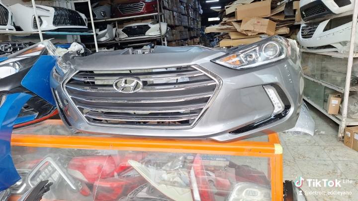 يوجد لدينا جميع لايتات النترا من موديل 2007 الى موديل 2024 امريكي ابو السكن مع وارد خليجي وكذلك بك لايت وارد امريكي  وكل الوان الدعاميات وكل البضاعة يوجد لدينا ضمان بكل قطع الغيار وكذلك تحديث كل موديلات النترا في المركز الكوري المتطور الحلة الحي الصناعي نادر الشا العام جملة ومفرد . للاستفسار الاتصال على الأرقام *********** .   ***********
