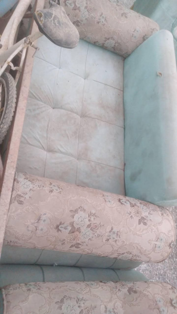 ١٠مقعد سعر ١٠٠وبي مجال


**إذا كنت صاحب هذا الإعلان وتريد حذفه لأي سبب، رجاءا أرسل رسالة إلى الدعم الفني**