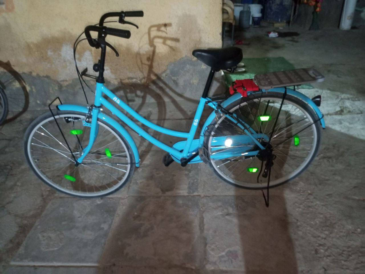 سلام عليكم باسكل للبيع فول نضافه سالي 5 ايام من نزلته من علي الكصيري شخط ما بي شركة بيدي لون مميز اخضر  مديل 2022 شراي خاص او نتصال على رقم*********** مكان بابل القاسم  يم مصرف الرافدين
