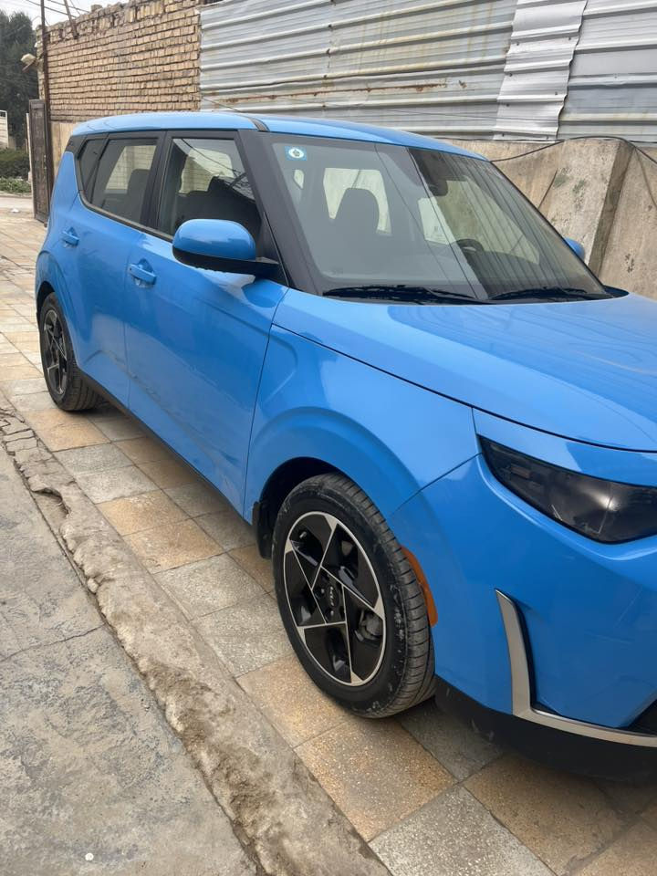 السلام عليكم من رخصة الادمن كيا صول موديل 23/رقم دولي بسمي مواصفات فول الفول حادثه الجاملغ الخلفي بدون إرباك السعر 155/بيع مستعجل وبيه مجال بسيط للاستفسار ***********/مكانه بابل
