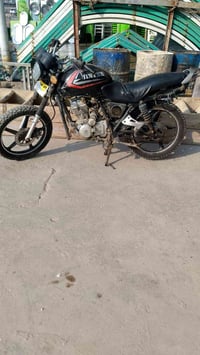 دراجة دايوان للبيع السعر 250 العنوان/ بغداد/ حي الإعلام/ قرب تقاطع درو...