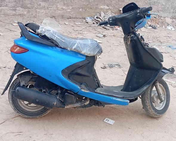 📌 للبيع دراجة نوع "فراشة"
💰 السعر: 300 فقط

المواصفات:تجي تفحص وشوف بعينك 

دراجة نظيفة ومستخدمة استخدام خفيف

ماتحتاج شي بس كفر امامي جاهزة للاستخدام

كفرات قوية وممتازة

سعر قابل للنقاش البسيط

للتواصل:***********
راسلني على الخاص أو واتساب.
