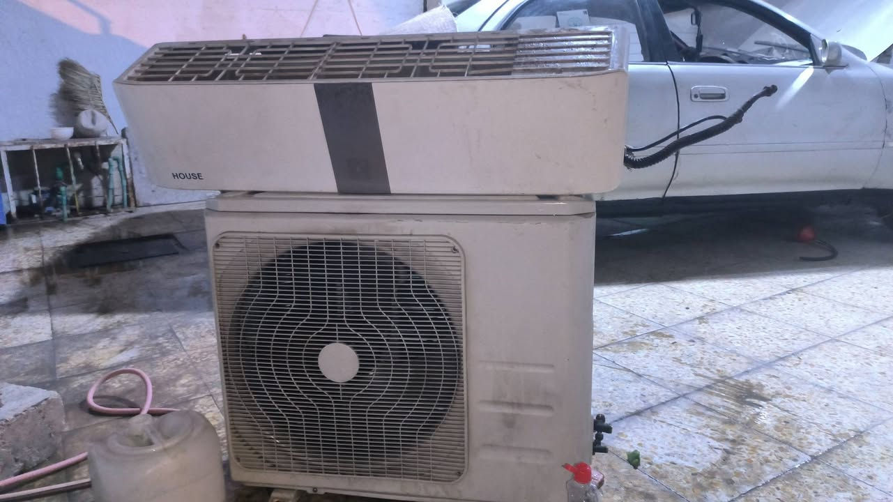سلام عليكم للبيع سبلت طنين ثلج بصرة شارع الوفود *********** سعرة 350
