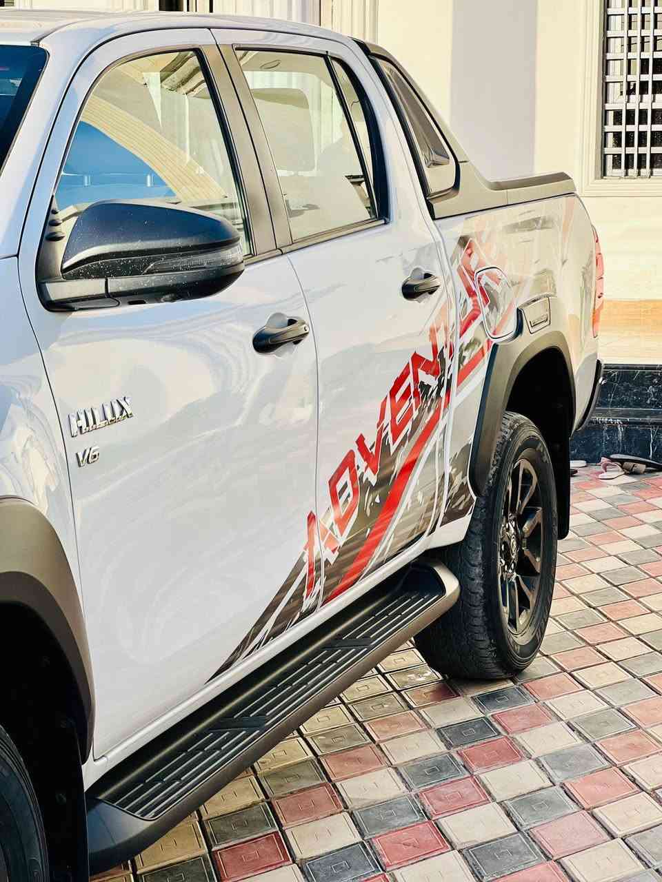 السلام عليكم
بيكم افنچر موديل 2023اربيل فوال مواصفات 6سلندر مكينه4000 مكفوله كفاله عامه عنوان السيارة بغداد الطالبيه 
السيارة تريد تحويل وتريد وكاله
السعر 380ورقه 
الرقم صاحب السياره***********
