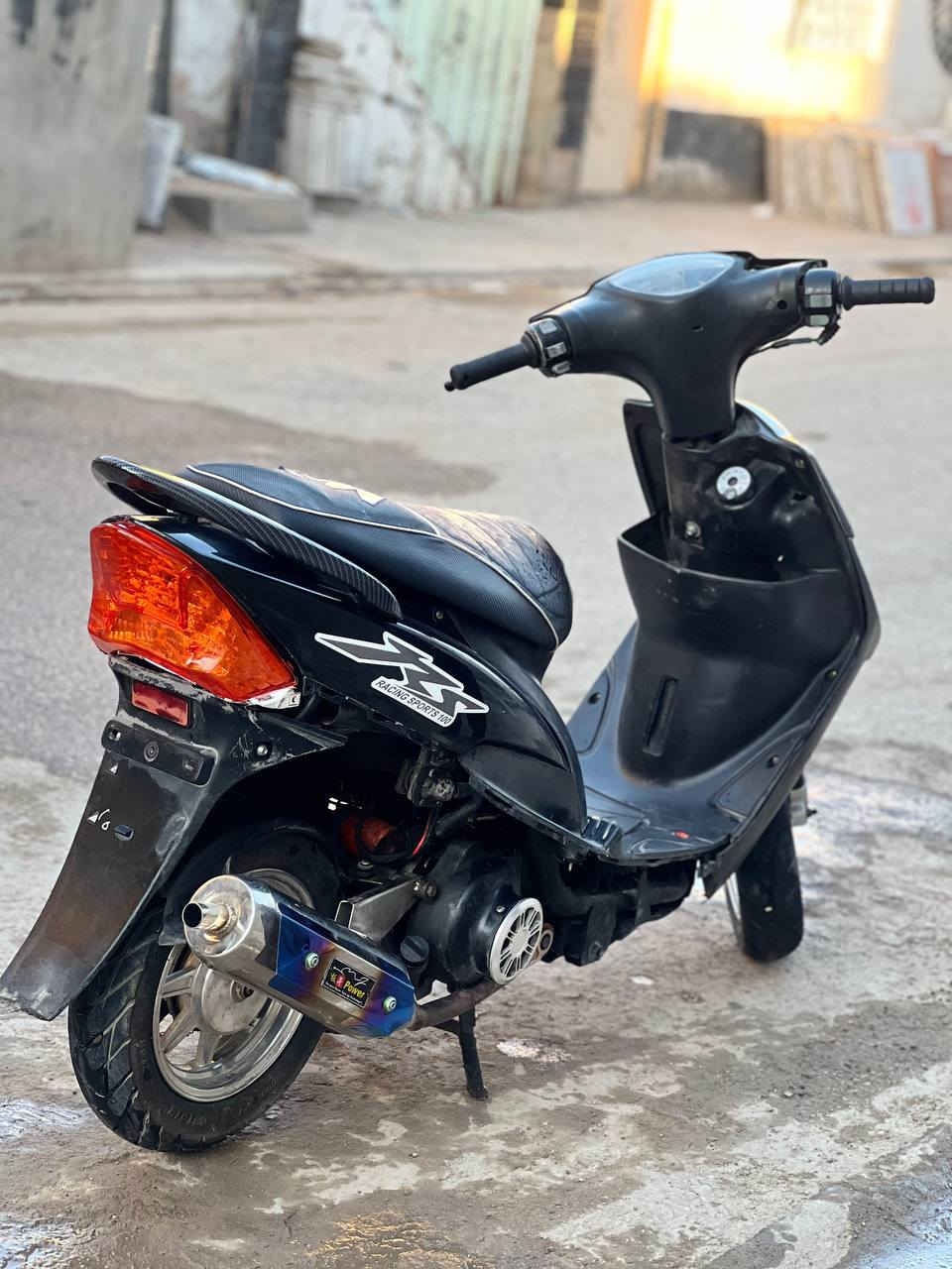 السلام عليكم
السلام عليكم 

ماكس عدلهه بوشه 55 للبيع الدراجه شغاله كلشي ماعايزه تجي تشغل وتروح مكينه شلعه ومعدل ربع ماتذب عليها بيها تزويد خير من الله 
صدر امامي رياضي 
تخم تايرات جدد 
قبق فلاوين رياضي 
سلف 55 رياضي 
شيال رياضي 
كفراتها البلاديهه كله مختم الدراجهه
زوج ويل رياضي
صالنصه sc رياضي شرط طكهه
مكاني نجف تواصل واتساب ***********
