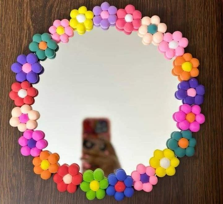 🎀✨. مراية الورد الكيوت تضيف لمسة تجنن لغرفتچ وتخلي كل سيلفي مالتچ يطلع واو! 😉📸


**إذا كنت صاحب هذا الإعلان وتريد حذفه لأي سبب، رجاءا أرسل رسالة إلى الدعم الفني**