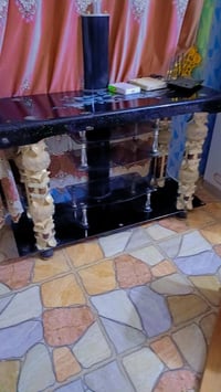 زجاجية • ميز تلفزيون • كنتور صاج