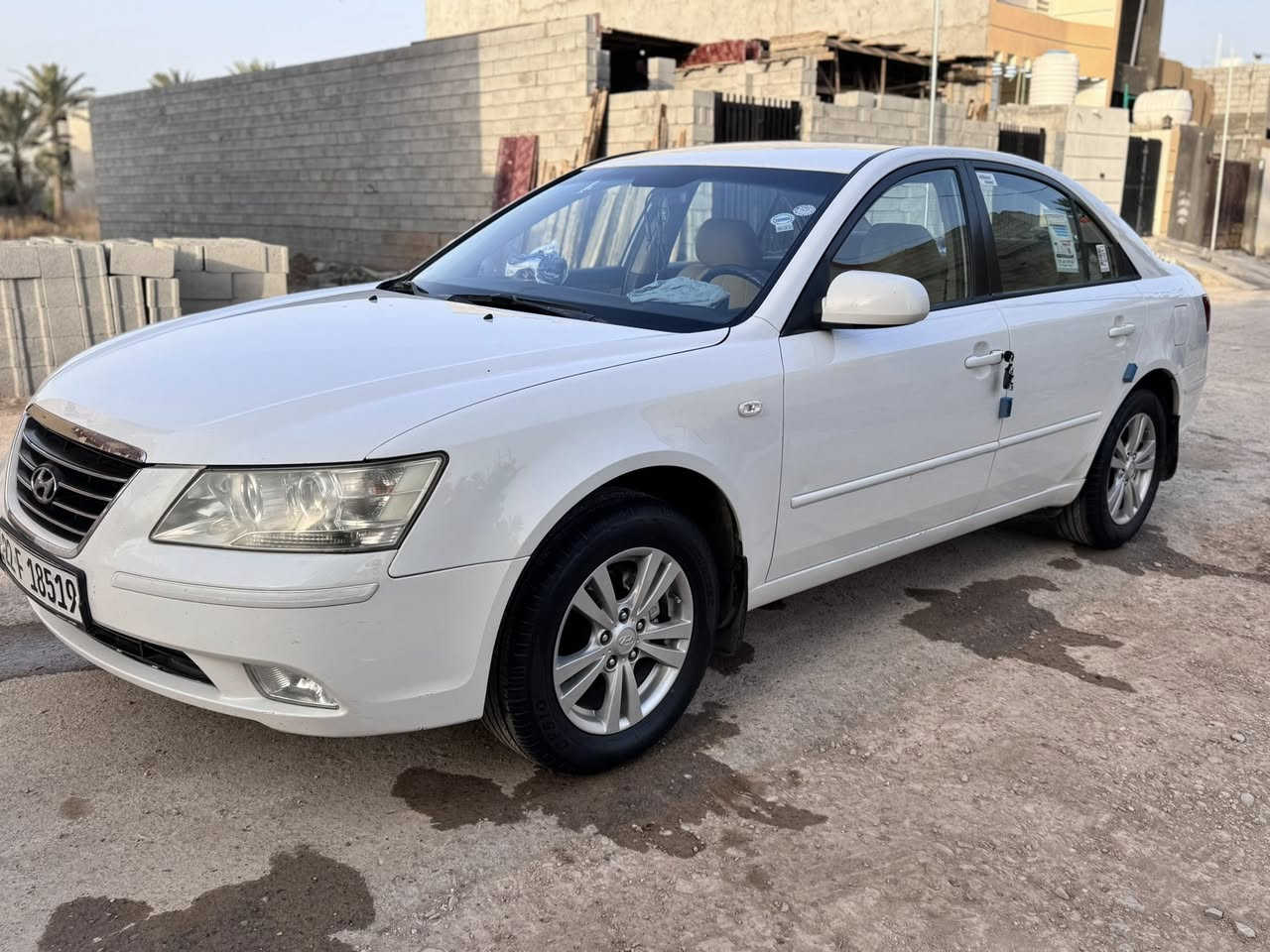 سلام عليكم اخوان سوناته  خليجيه للبيع اومراوس موديل 2009 السيارةمكفولة عدا الجامرلغ الامامي الايمن مبدل ابلادي والباقي كفاله عامة مكينه 2000 دوش مفتوحة لاصرف ولابخار شرط السونار رقم اربيل سعره 120 وبيه محال بسيط مكان السيارة ديالى بعقوبة***********
