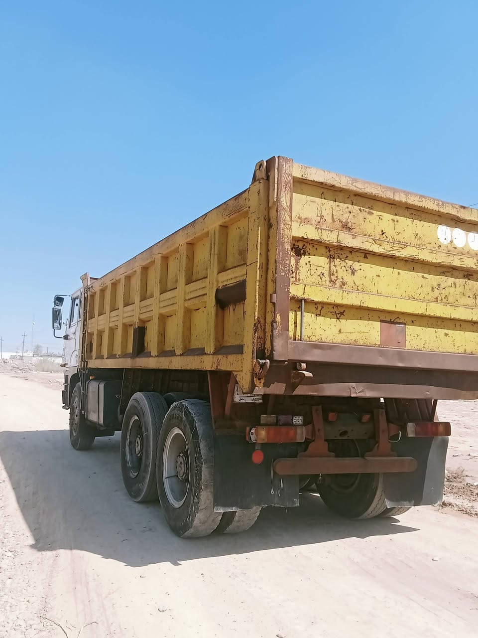 سلام عليكم داف موديل 95سياره جاهزه شغل تخم تاير تلتربع عمر سعر 20مليون بيهه مجال مجموعه جيف *********** ف***********
