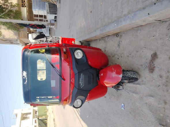 السلام عليكم تكتك حمل للبيع  
مكاني ديوانيه رقم مثنى السعر 2ونص وبيها مجال,*********** اتصال وواتساب
