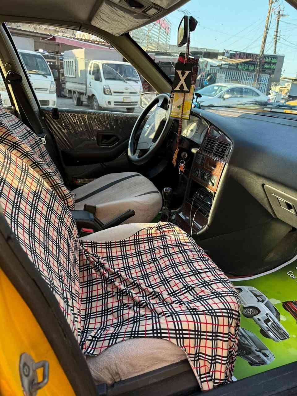 السلام عليكم ورحمة الله وبركاته
بيجو بارس ٢٠١٥ جاهزه من كلشي صدر جديد محرك خير من الله تبريد شغال السياره ما بيها اي شي نقص
سياره مال بيت 
للاتصال ***********  مكاني بالنهار موجود بلكريعات وبليل متواجد بغداد جديده  السعر ٥٥ وبيها مجال
