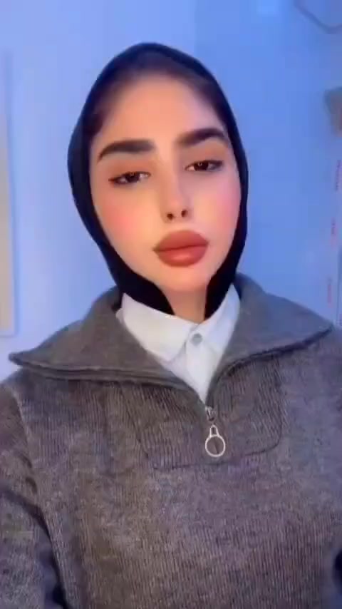 ✨ استعيدي توهجكِ الملكي مع "إبرة العنبر" السحرية! ✨
​هل تبحثين عن سر النضارة الفورية؟ في [عيادة الدكتورة فرح عبد الحمزة ]، نقدم لكِ الحل الأمثل لبشرة تشع حيوية وشباباً. إبرة العنبر ليست مجرد مادة مالئة، بل هي مُحفز طبيعي يعيد لبشرتكِ رونقها من الداخل.

للحجز والاستفسار  ☎️ ***********
