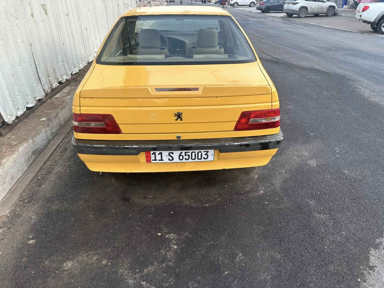 السلام عليكم بيجو لميس مديل 2016  مكينه فرنسي جيده صدر امامي خلفي  جديددوشمه جديده السعر 45 وبيها مجال) *********** تخم تاير جديد
