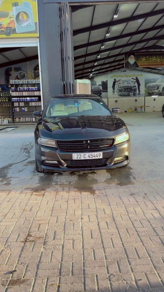 للبيع جارج مديل 2018 كاعده السياره حلوه ماعايزه شي رقم جديد داخل جلد ابيض V6 بيهه سونار شوفهه وتدلل سعر ١٧٠ مجال قليل ***********
