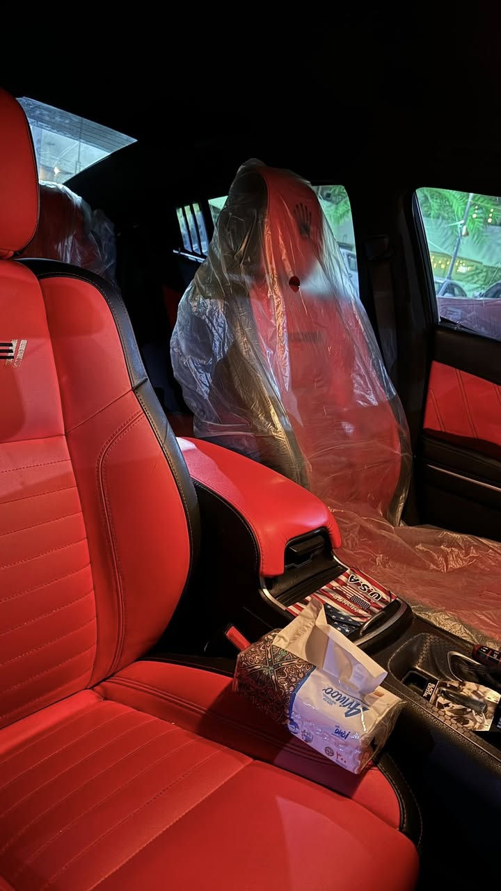 سلام عليكم من رخصة الأدمن اخوان مراوس بكامري رقم بغداد فقط 
جارجر 2015 اصل كندية داخلة كلين صار هنا حادث خلفي بسيط باب وجاملغ عندي سونار 

أخوان سياره كلش جديده بغداد ابسمي ماشية 145 mil حقيقي سياره كلش جديده كير مكينه تبريد كفالة شركة  سياره فول عدا الفتحه تو ويل السياره وسياره جديده ونضيفة مراوس كامري فقط آخوان بيع مابيع 

رقمي ***********
