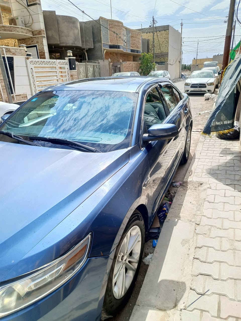 السلام عليكم للبيع فورد تورس 18بغداد بأسم تحويل مباشر قطعتين صبغ بنيد وجاملغ والسونار موجود يرحم والديك لا تكلي جاي وامسح المنشور  وتخليني  مشتول منتظرك سعره,  بيه مجال  موجوده بالكوت  تجي تكلب وتشوف وتدلل بيع فقط خلي سعرك إذا عجبني ابيعلك
***********
